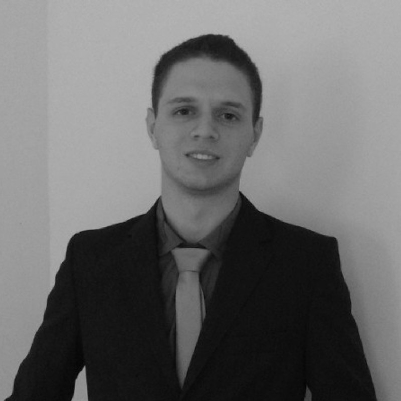 Portrait of Luciano Oliveira